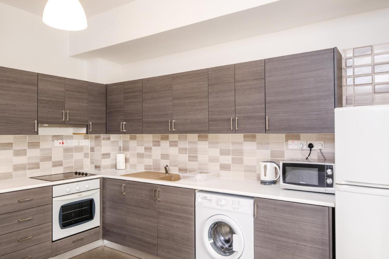 Spacious Studio Downtown Larnaca Zewnętrze zdjęcie